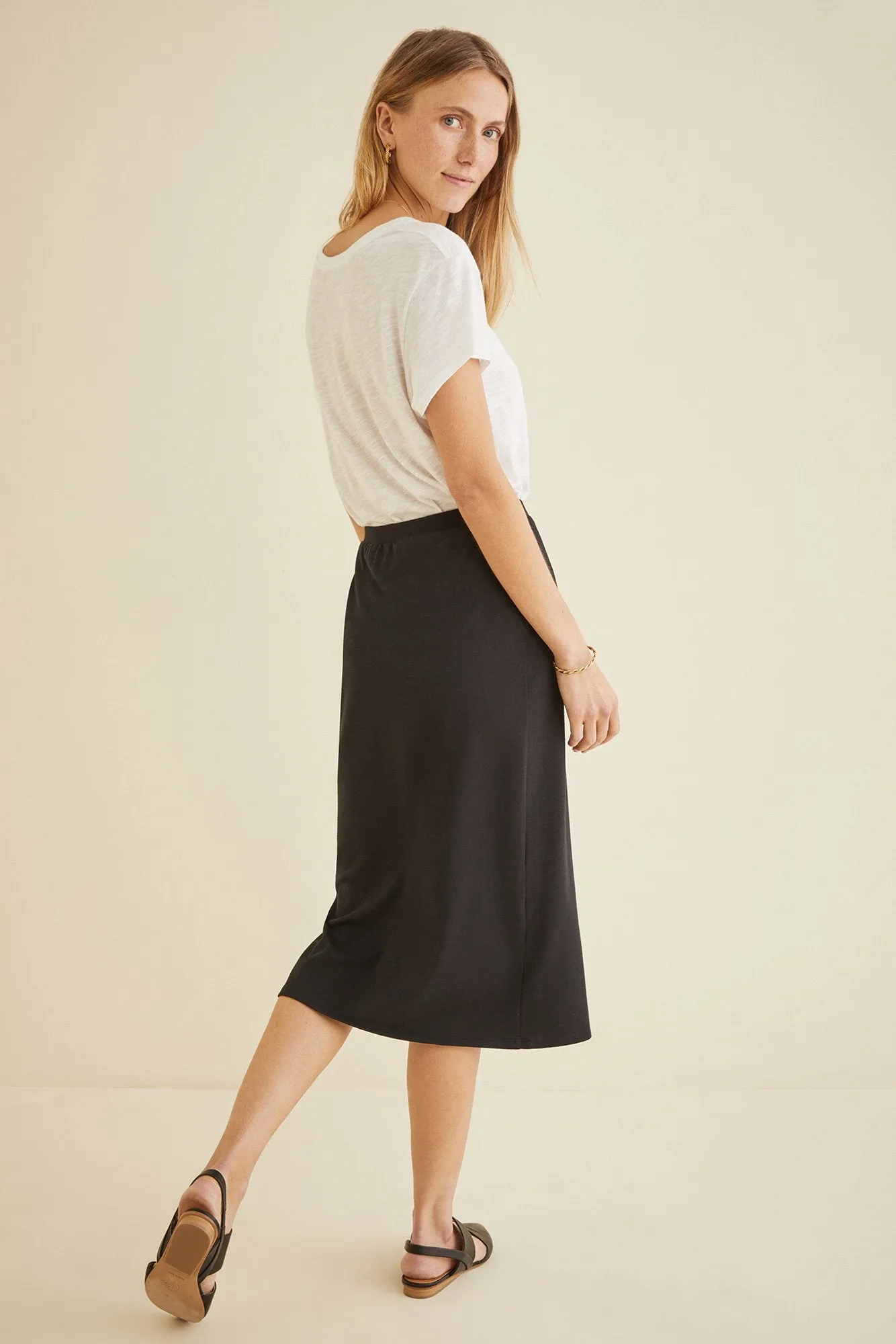 Asha Pencil Skirt