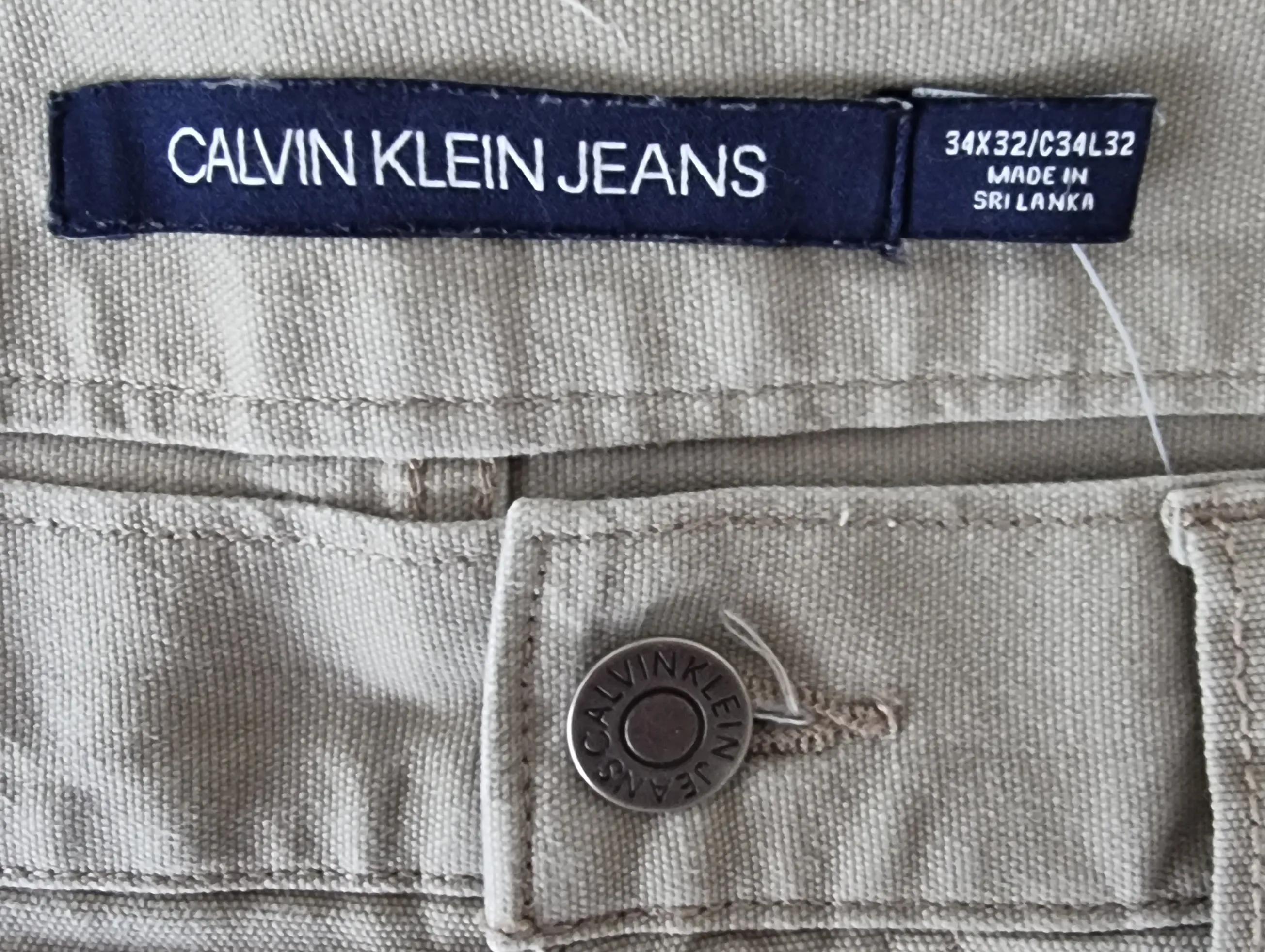 Calvin Klein Men’s Stone Slim Fit Chino Jeans Size 34/32