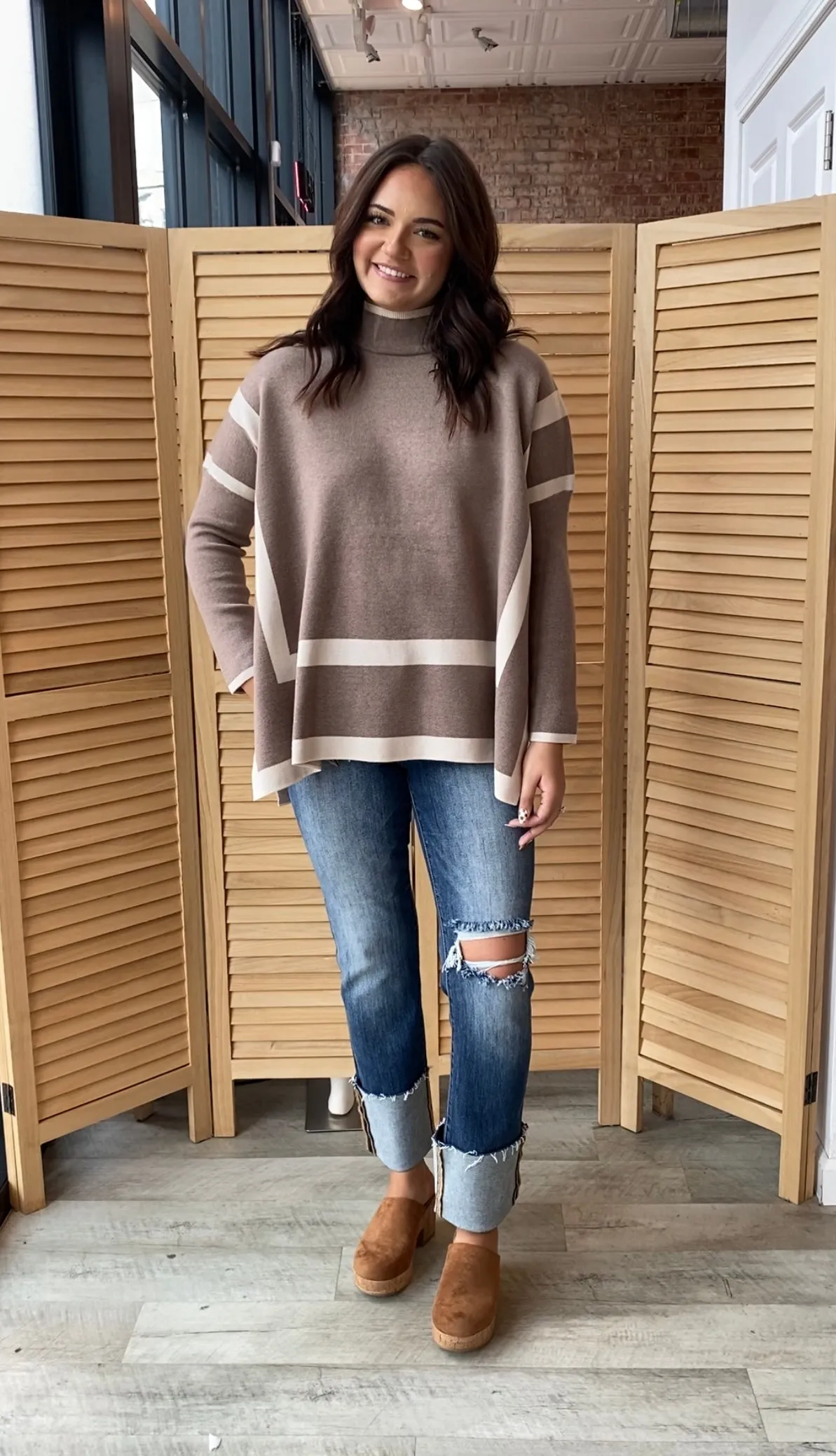 Two-Tone Long Sleeve Mock Neck Top | Mocha