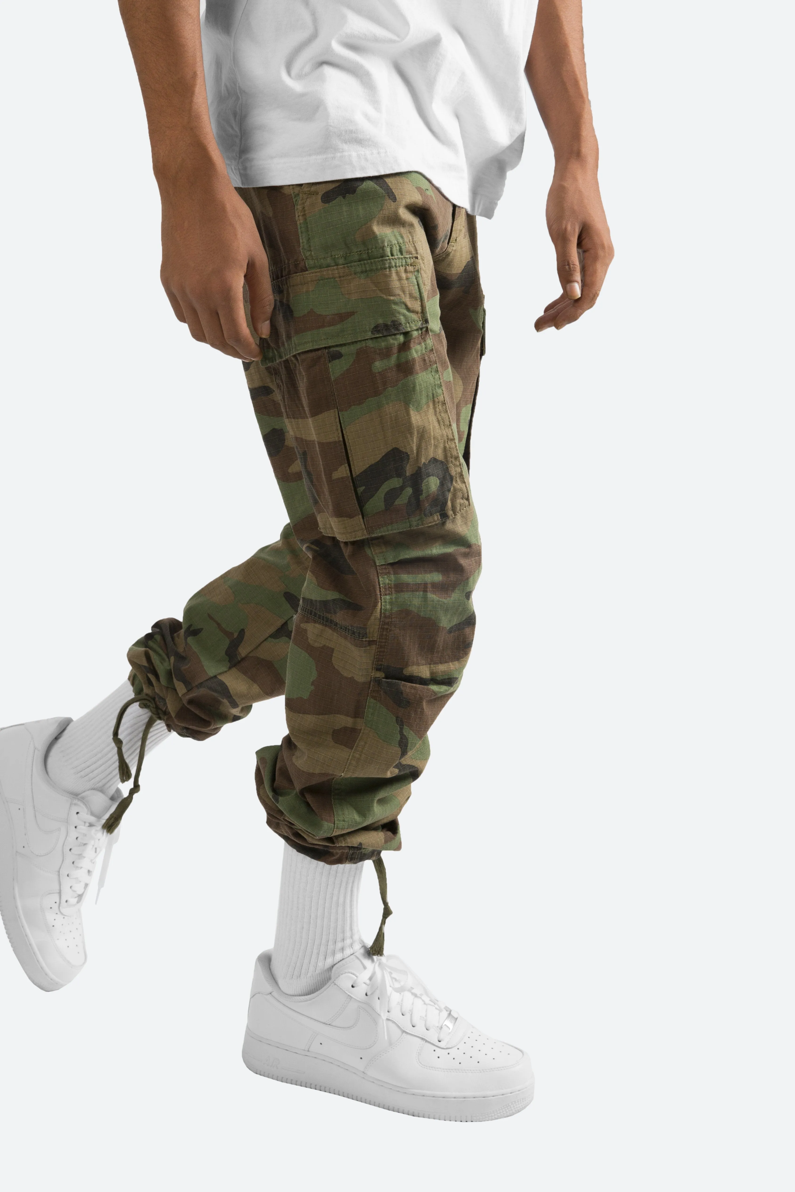 Vintage Cargo Pants - Camo